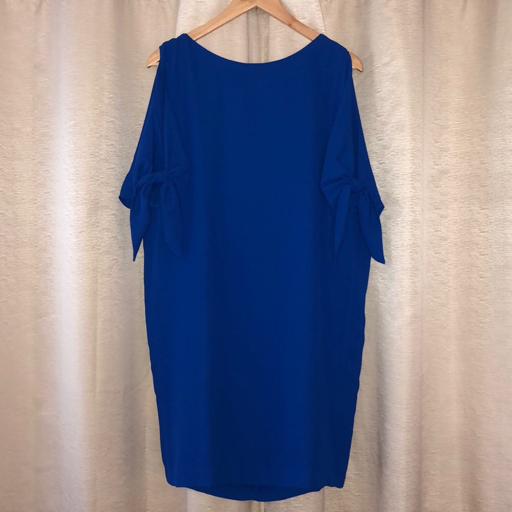 Vince Camuto Dress